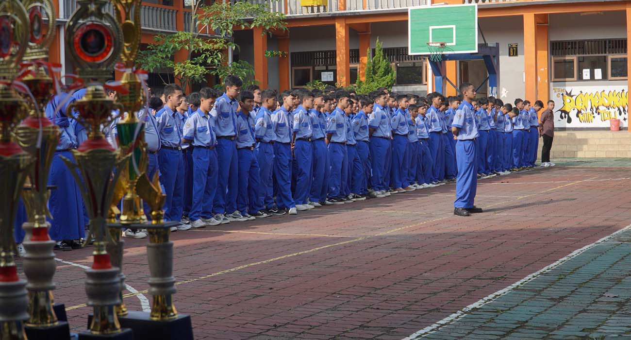Sekolah mengapresiasi siswa berprestasi